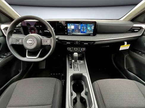 New 2026 Nissan Kicks S image 5