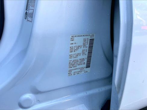 Used 2023 Nissan Titan Platinum Reserve w/ Off Road Protection Package image 36