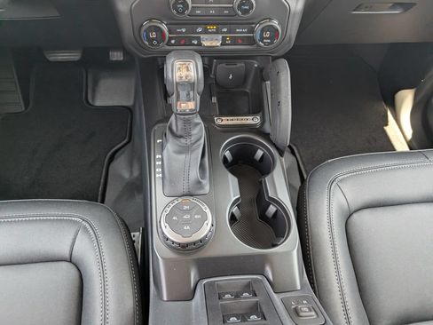 New 2026 Ford Bronco Badlands AWD/4WD image 15