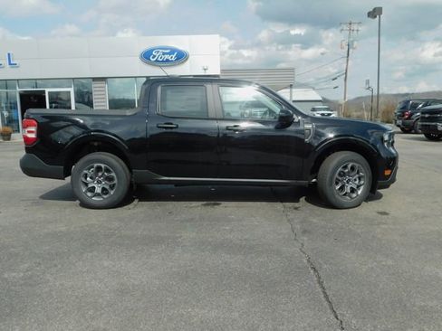 New 2025 Ford Maverick XLT w/ XLT Luxury Package image 39