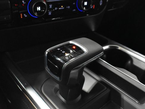 Used 2025 Chevrolet Silverado 1500 LT Trail Boss w/ Convenience Package II image 21