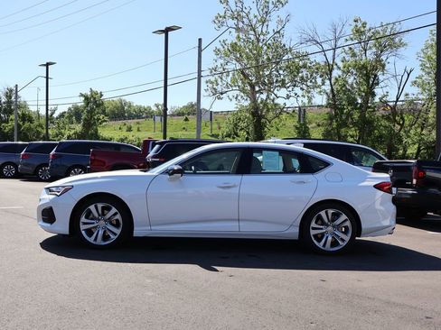 Used 2021 Acura TLX w/ Technology Package FWD image 4