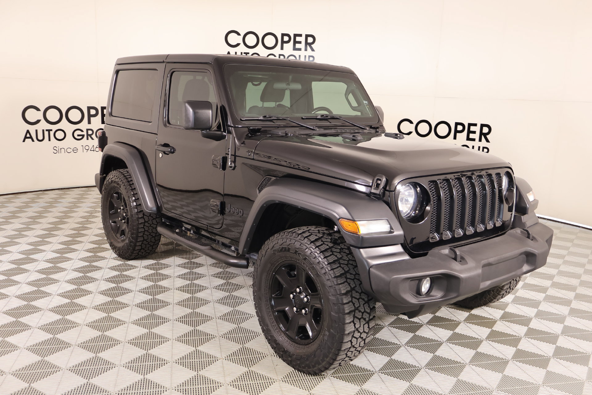 Used 2020 Jeep Wrangler Sport AWD/4WD image 1