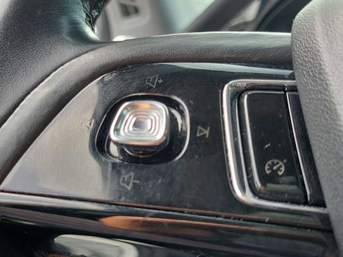 Used 2021 Lincoln Corsair AWD w/ Premium Package image 20