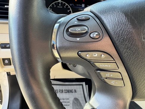 Used 2020 Nissan Murano Platinum FWD image 16