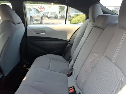 Used 2024 Toyota Corolla SE FWD image 7