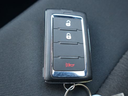 Used 2025 Jeep Grand Cherokee Laredo image 26