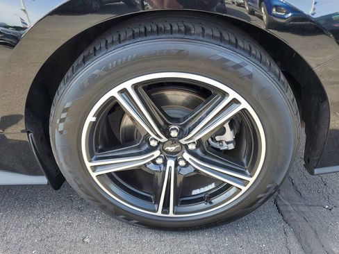 Used 2024 Ford Mustang Premium RWD image 31