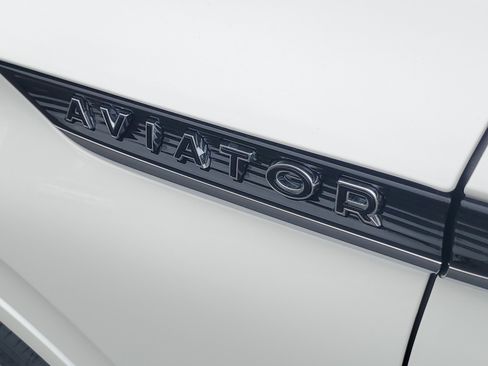 New 2026 Lincoln Aviator Black Label AWD/4WD image 7