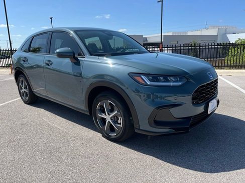 Used 2024 Honda HR-V EX-L image 3