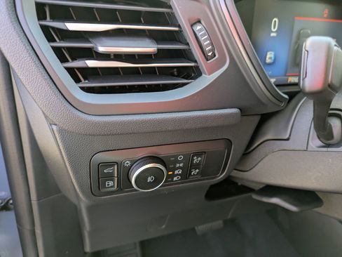 New 2026 Ford Escape SE image 17