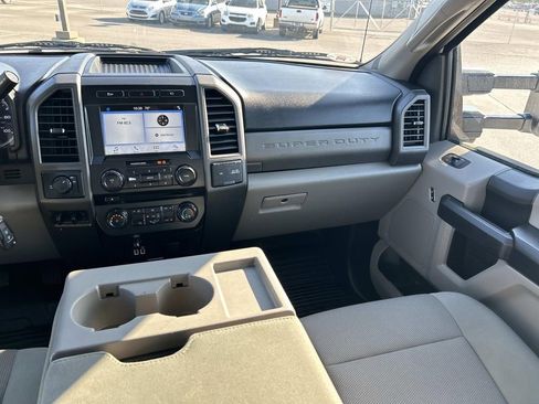 Used 2018 Ford F250 XL w/ Power Equipment Group image 24