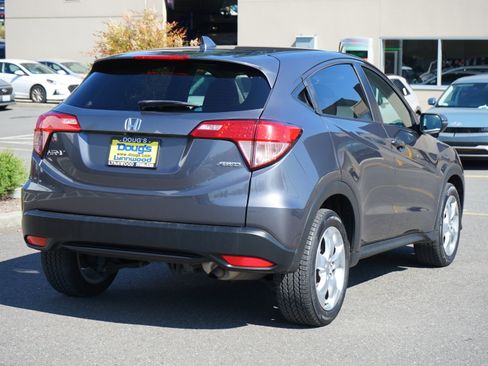 Used 2016 Honda HR-V EX image 4