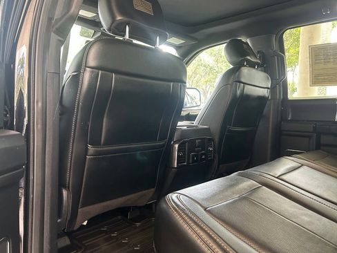 Used 2020 Ford F150 Lariat w/ Equipment Group 502A Luxury AWD/4WD image 43