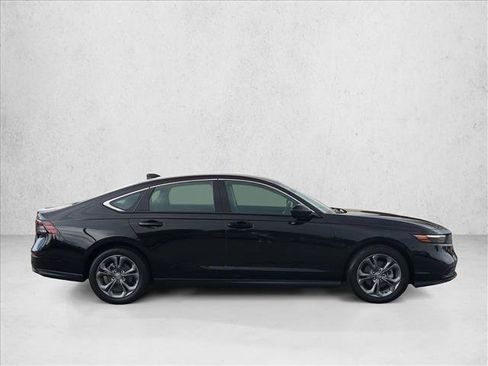 Used 2024 Honda Accord EX image 4