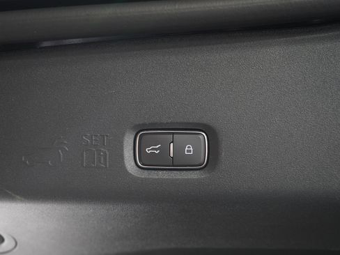 Used 2025 Ford Expedition Max Platinum AWD/4WD image 12