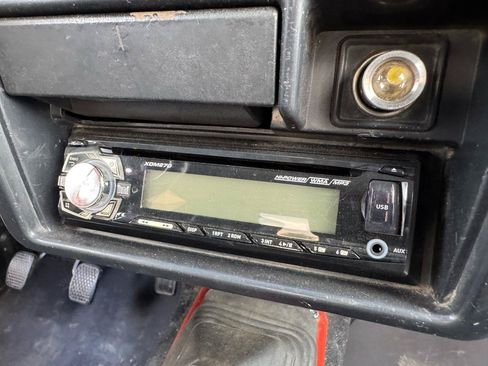 Used 1988 Suzuki Samurai 4WD Soft Top image 14