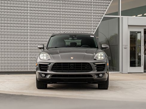 Used 2015 Porsche Macan S AWD/4WD image 36
