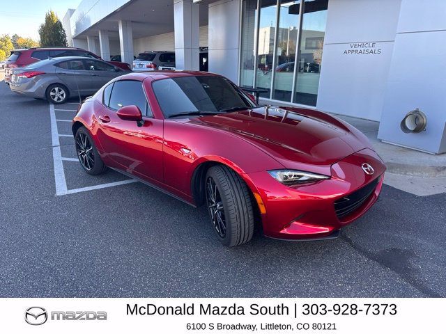 Used 2025 MAZDA MX-5 Miata RF Grand Touring w/ Weather Package RWD image 3