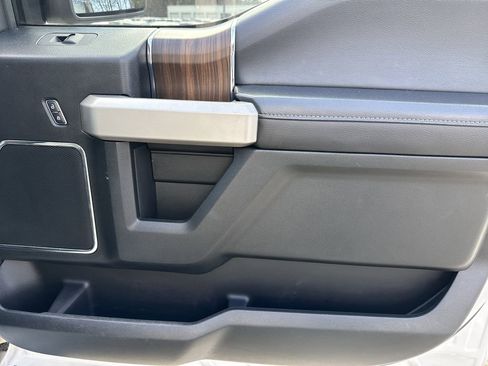 Used 2016 Ford F150 Lariat w/ Equipment Group 502A Luxury image 14