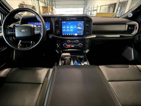 Used 2025 Ford F150 Raptor AWD/4WD image 21