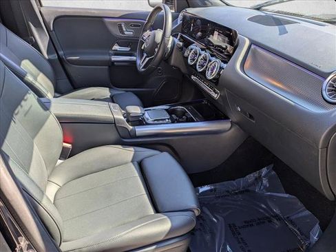 Certified 2022 Mercedes-Benz GLA 250 4MATIC image 22