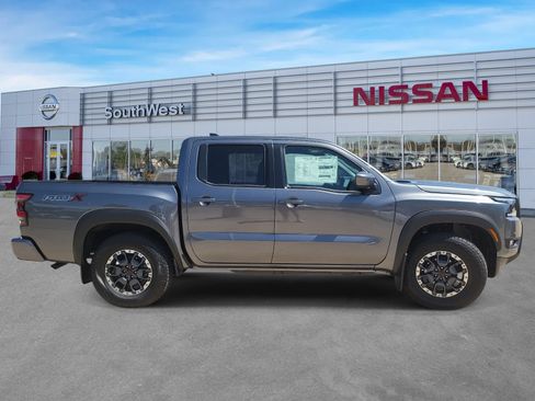 New 2026 Nissan Frontier Pro-X w/ Tow Package RWD image 4
