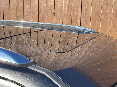 Used 2016 Ford Explorer Limited image 13