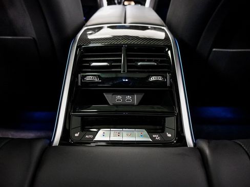 Used 2022 BMW M850i Gran Coupe xDrive image 12