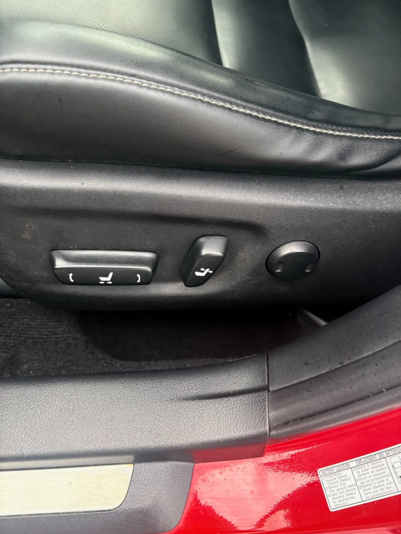 Used 2014 Lexus CT 200h w/ F Sport w/Nuluxe Interior FWD image 12