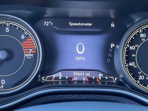 Used 2023 Jeep Cherokee Altitude Lux image 24