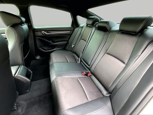 Used 2022 Honda Accord Sport image 19