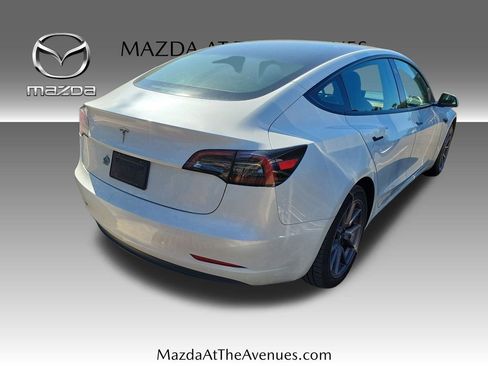 Used 2023 Tesla Model 3 Standard Range image 7
