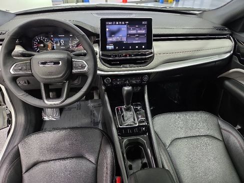 Used 2024 Jeep Compass Limited AWD/4WD image 11