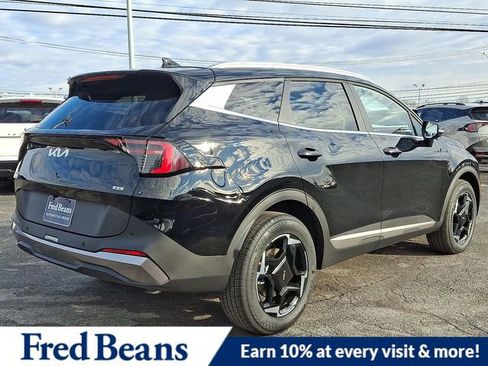 New 2026 Kia Sportage EX image 4