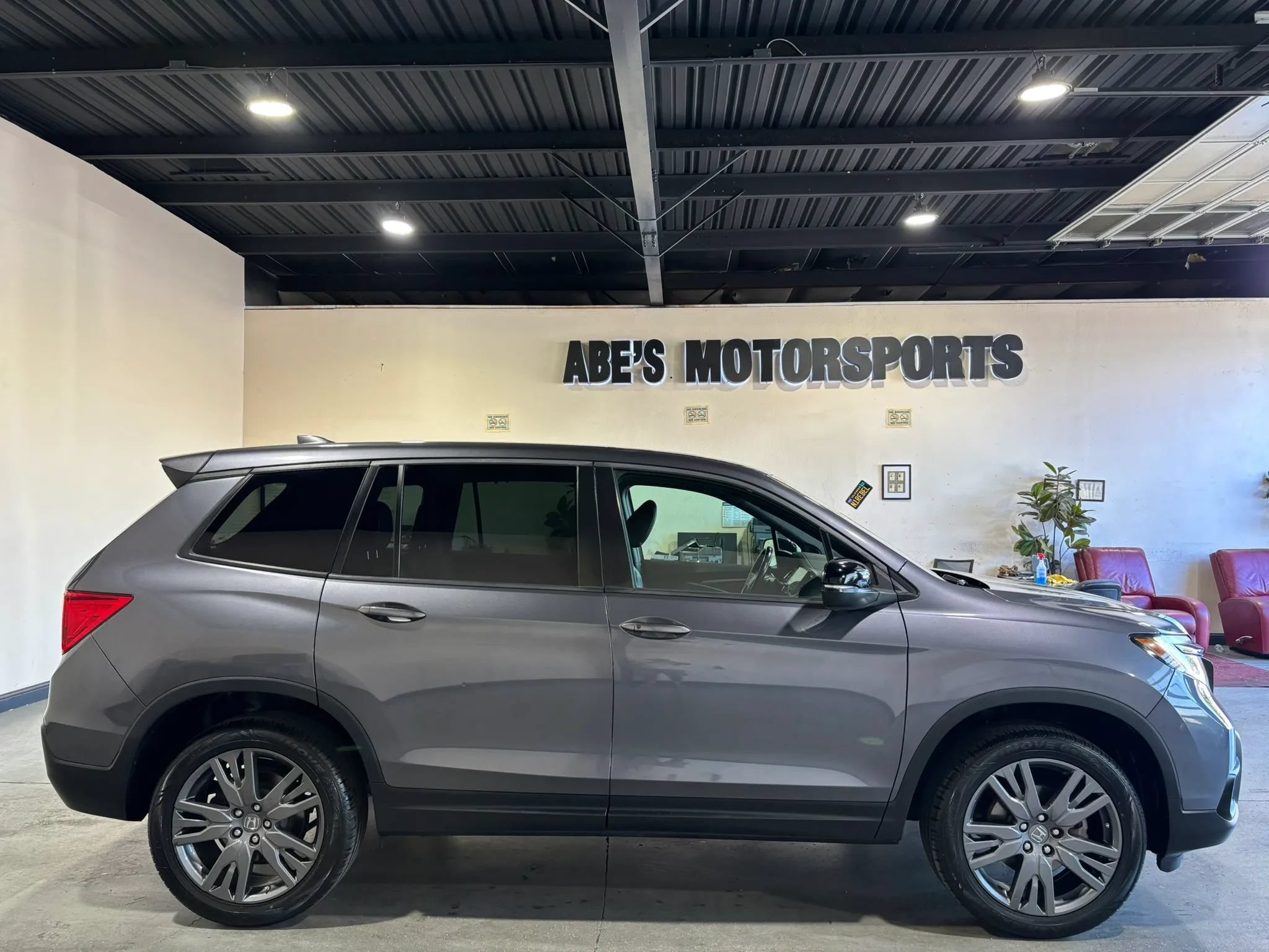 Used 2020 Honda Passport EX-L image 4
