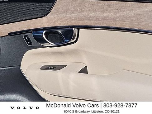 Used 2026 Volvo XC90 B6 Plus w/ Protection Package Premier AWD/4WD image 18