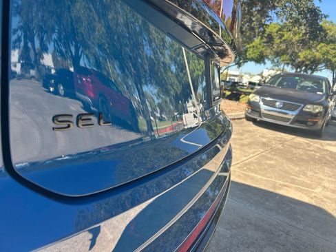 New 2026 Volkswagen Atlas Cross Sport SEL R-Line image 27