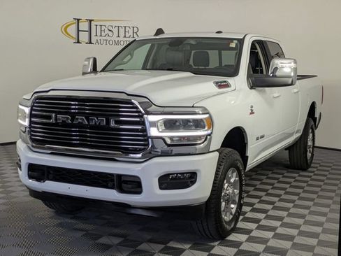 Used 2024 RAM 2500 Laramie AWD/4WD image 4