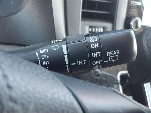 Used 2020 Toyota Sienna LE image 26