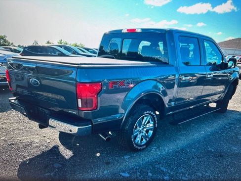 Used 2018 Ford F150 Lariat w/ Equipment Group 502A Luxury AWD/4WD image 3
