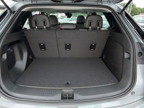 New 2027 Chevrolet Bolt RS w/ Technology Package FWD image 10