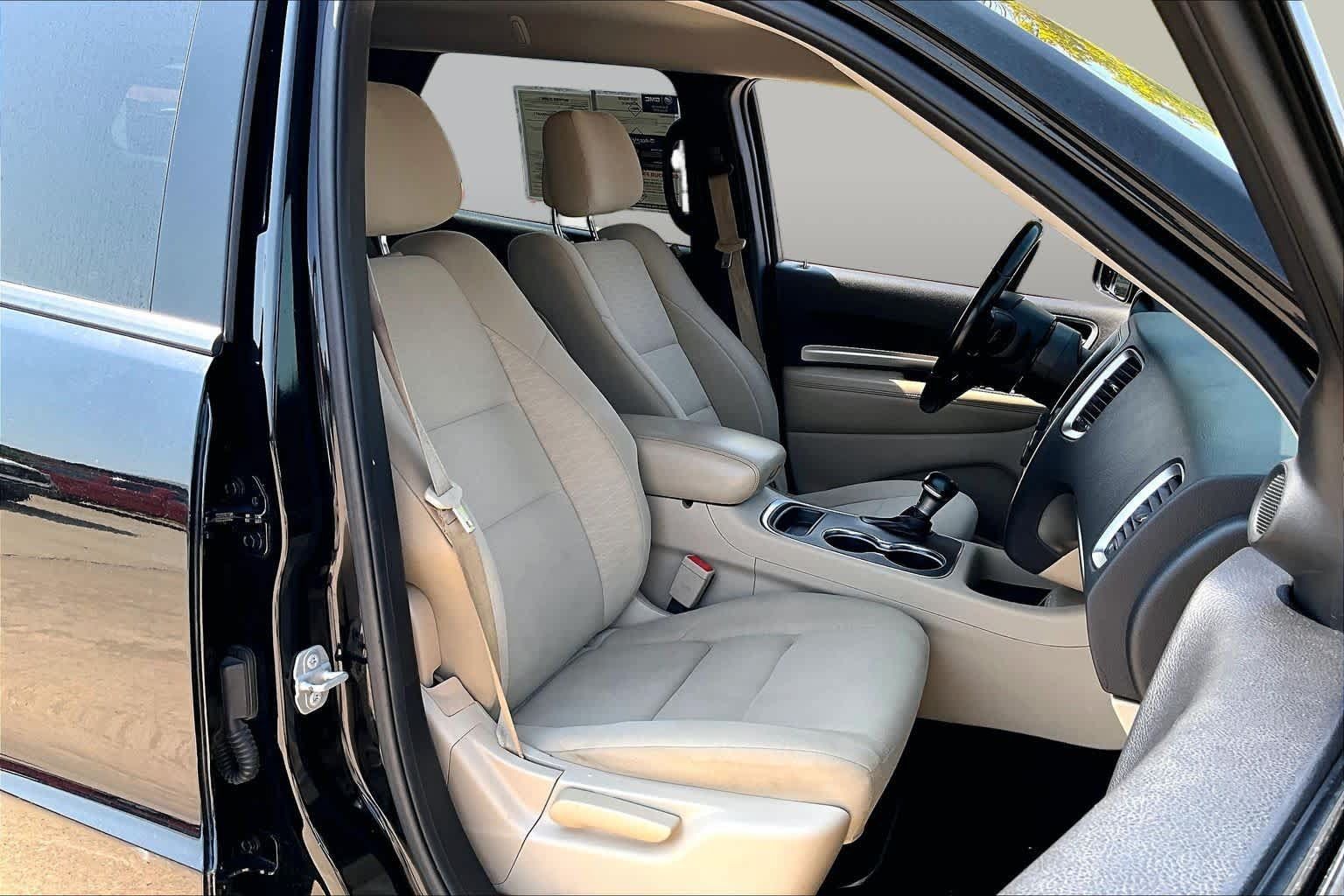 Used 2020 Dodge Durango SXT w/ 3rd Row Seating Group AWD/4WD image 7