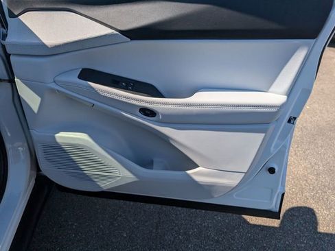 New 2026 Jeep Cherokee Laredo AWD/4WD image 30