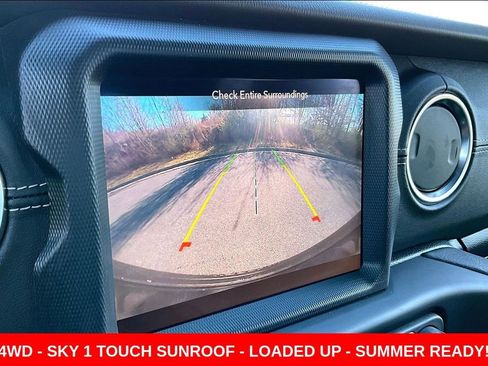 Used 2023 Jeep Wrangler Unlimited Sahara w/ Cold Weather Group image 14