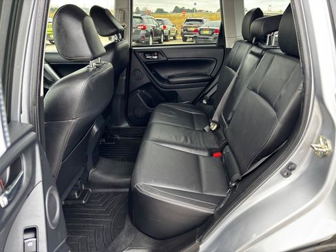 Used 2017 Subaru Forester 2.5i Limited AWD/4WD image 21