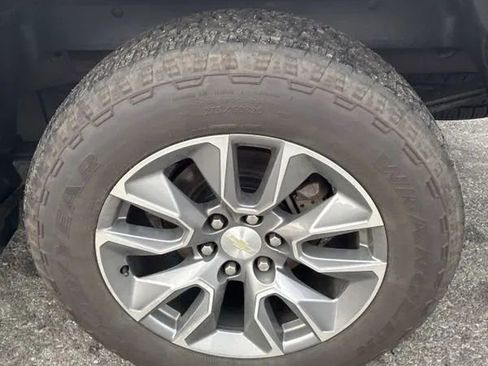 Used 2019 Chevrolet Silverado 1500 LT w/ All-Star Edition image 6