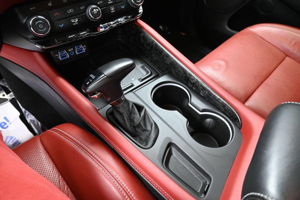 Used 2024 Dodge Durango SRT AWD/4WD image 33