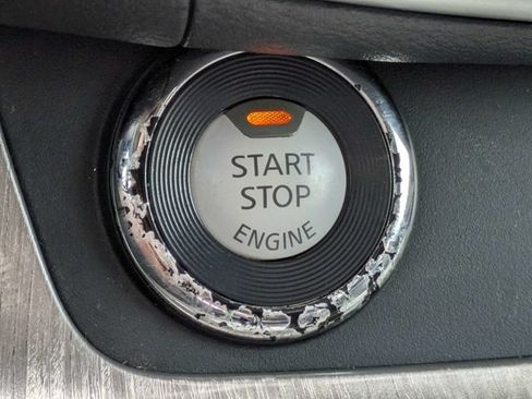 Used 2018 Nissan Murano Platinum FWD image 33