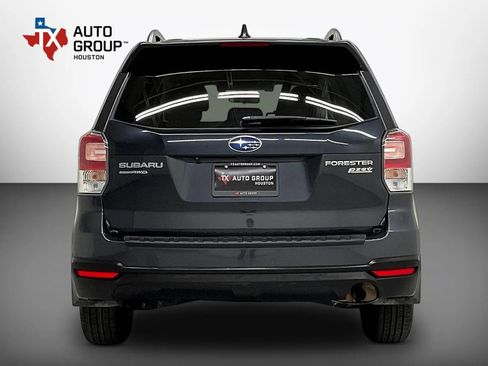 Used 2017 Subaru Forester 2.5i Premium AWD/4WD image 7